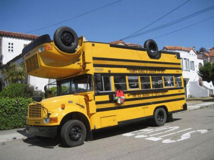 Double-Decker School Bus (7 pics)