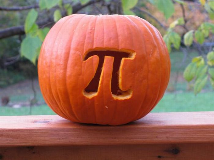 Pi Day (32 pics)