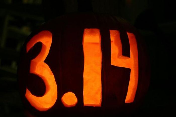 Pi Day (32 pics)