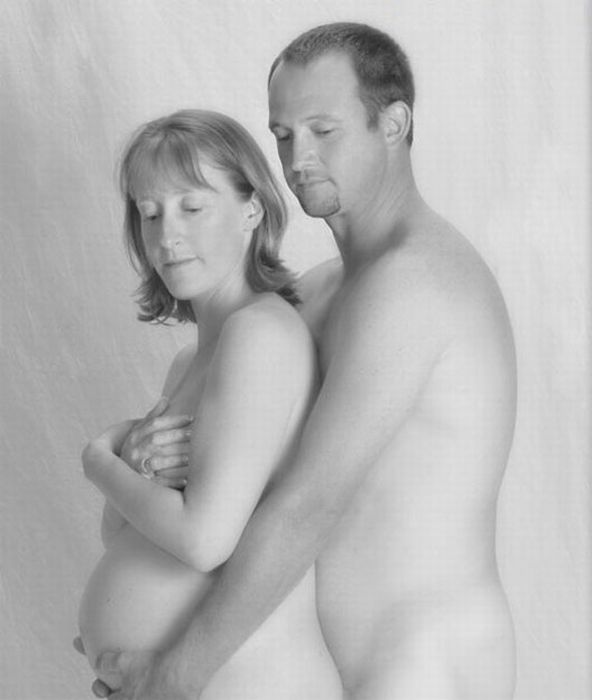 The Strangest Pregnancy Photos Ever (43 pics)
