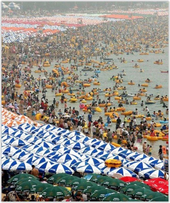 Beach in South Korea (12 pics)
