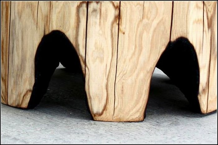 Strange Way to Make Furniture (6 pics)