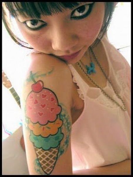 Ice Cream on The Body (25 pics)