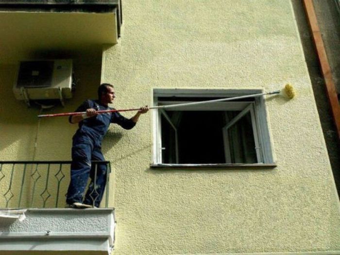 Fearless Men Risk Life on Duty (73 pics)