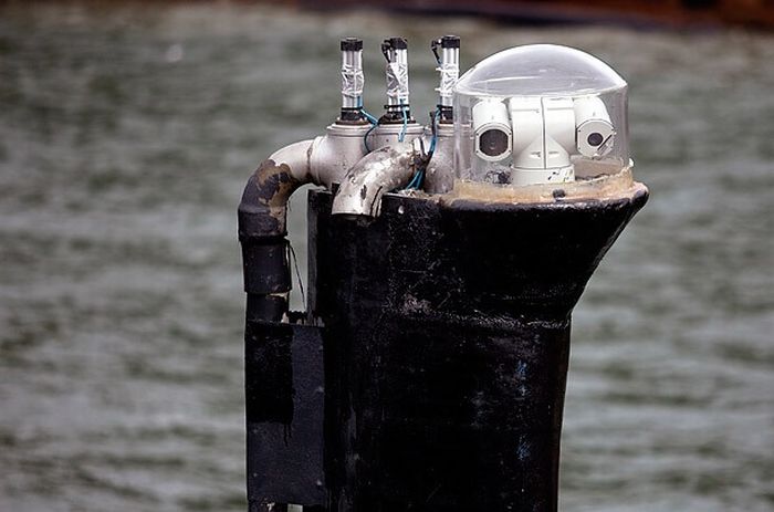 Inside Cocaine-Smuggling Submarines (11 pics)