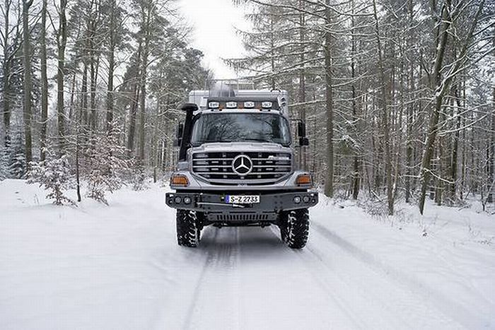 Mercedes-Benz Hunter X6 (24 pics)