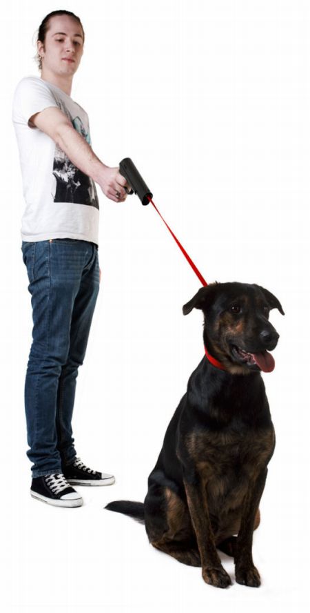 Gun-Leash For Pets (3 pics)