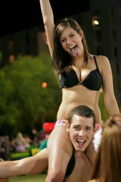 ASU Students Made an Awesome Undie Run (24 pics)