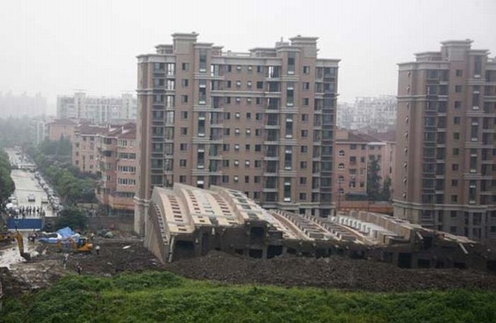 Chinese Construction Fail (13 pics)