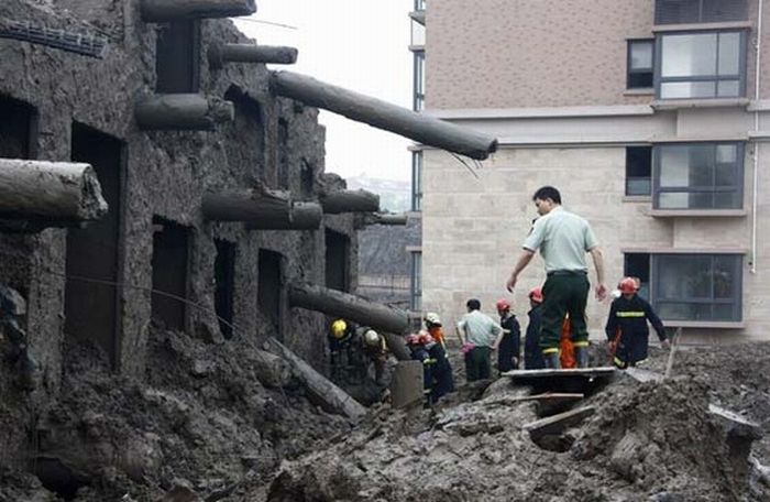 Chinese Construction Fail (13 pics)