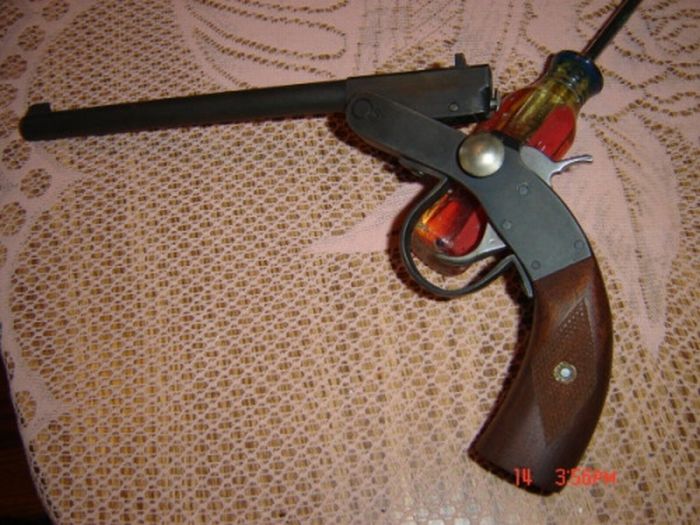 Strange and Unusual Guns (20 pics)