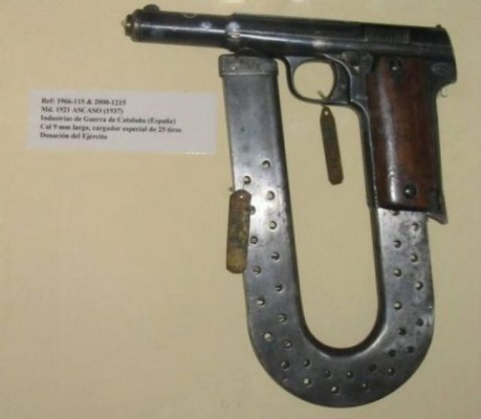 Strange and Unusual Guns (20 pics)