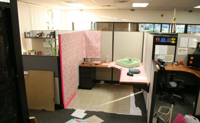 Hilarious Office Prank (6 pics)