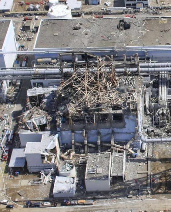 Fukushima Daiichi Nuclear Power Plant (60 pics)