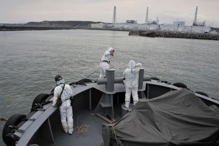 Fukushima Daiichi Nuclear Power Plant (60 pics)