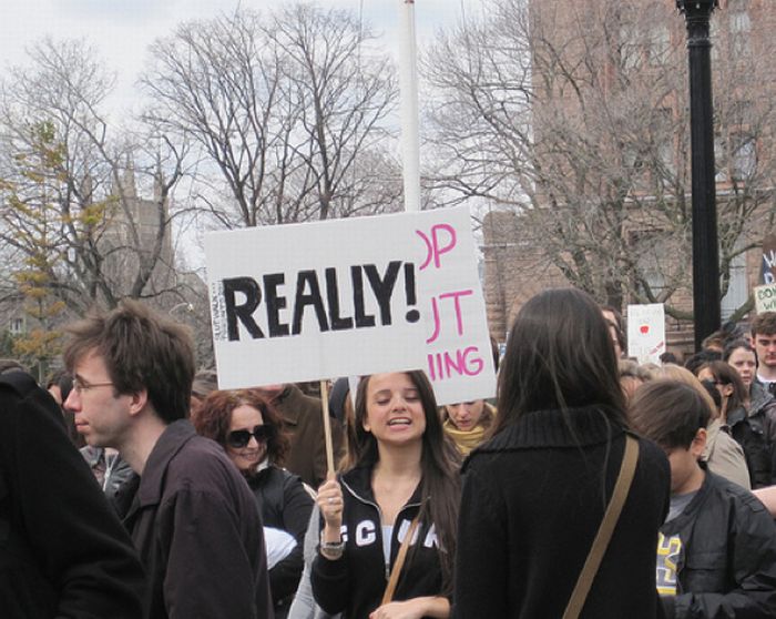 The Best Signs at Slutwalk in Toronto (30 pics)