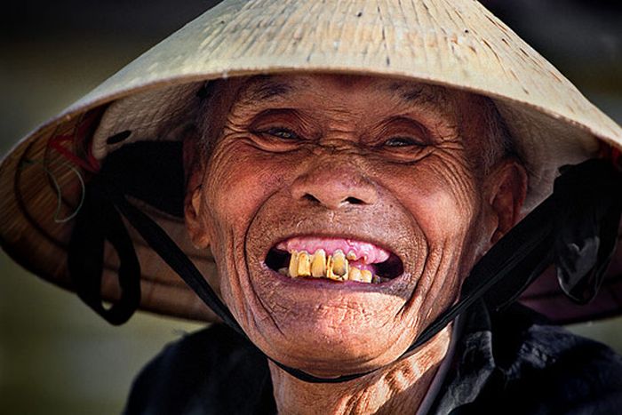 Smiling People (50 pics)