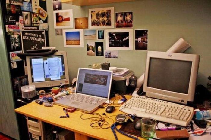 Messy Workstations (45 pics)