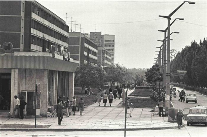Chernobyl 30 Years Ago and Now (14 pics)