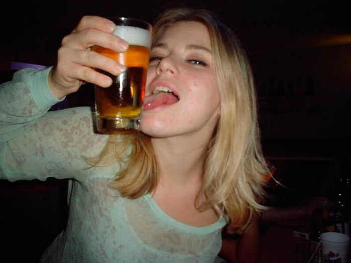 Funny Ways to Drink Beer (46 pics)