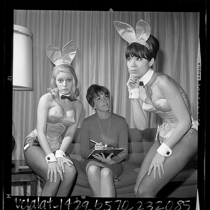 Playboy Bunnies Then and Now (59 pics)