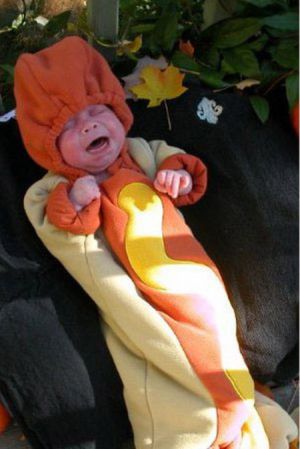 Babies in Food Costumes (20 pics)