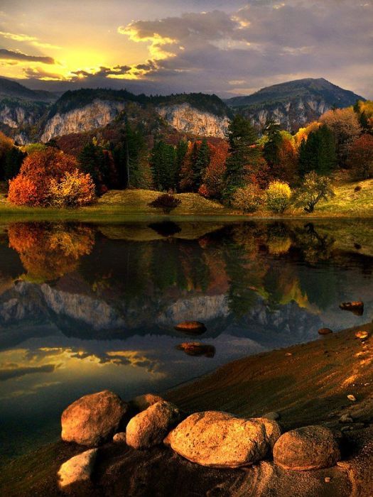 Beautiful Reflections in Water (37 pics)