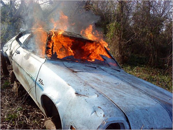 How to Cook Bacon on a Ford Pinto (29 pics)