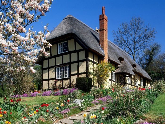 English Houses with Beautiful Roofs (55 pics)