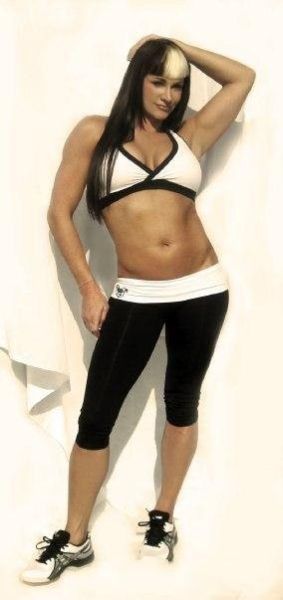 MMA Girls (69 pics)