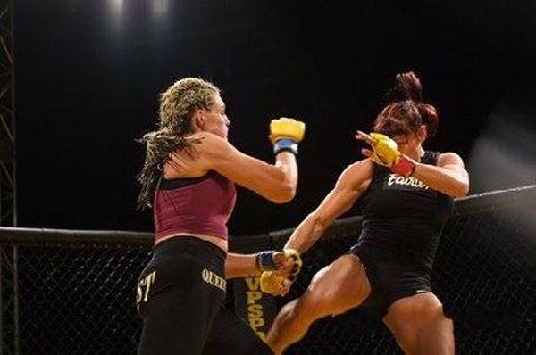 MMA Girls (69 pics)