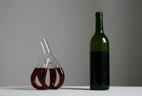 Unique Wine Bottle (10 pics)