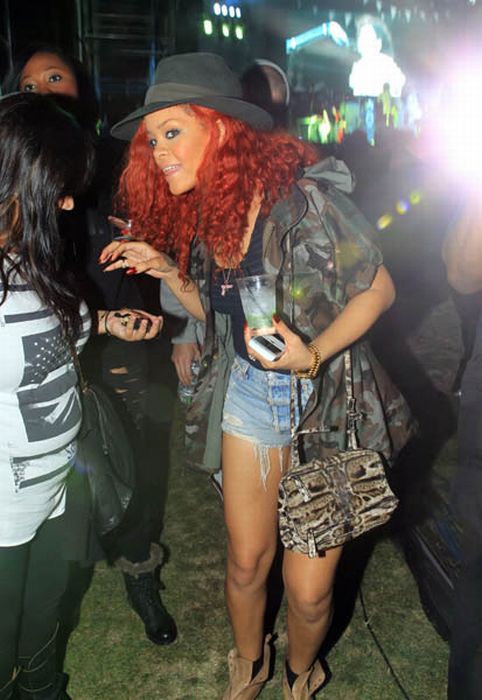 The Girls of Coachella 2011 (113 pics)