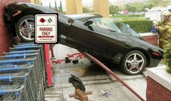 Wrecked Supercars (24 pics)