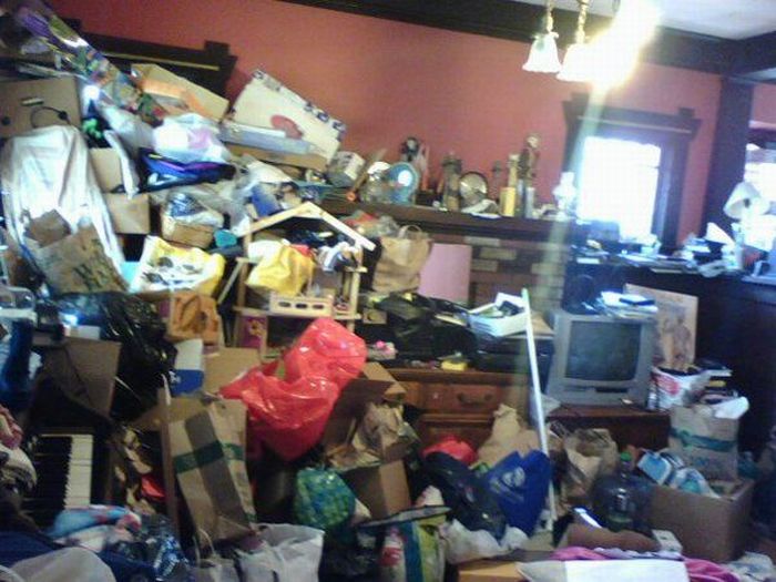 The Filthiest Apartments (22 pics)