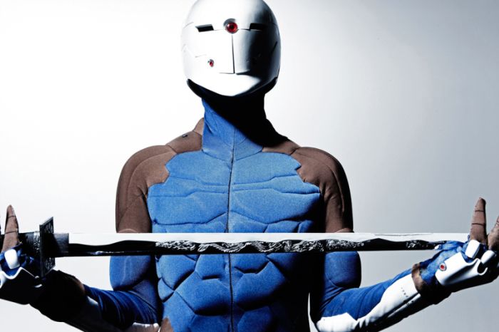 Amazing Grey Fox Cosplay Costume (36 pics)