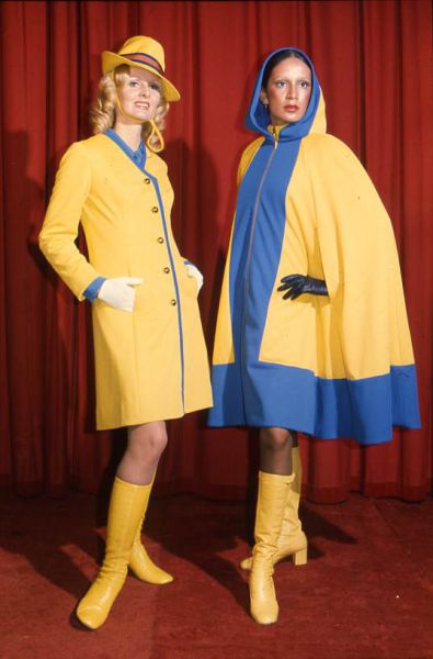 Stewardess Outfits From Then and Now (17 pics)