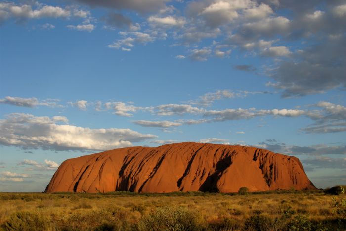 Uluru or Ayers Rock (18 pics)
