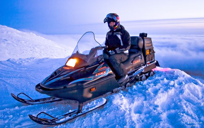 Snowmobile Photos (25 pics)