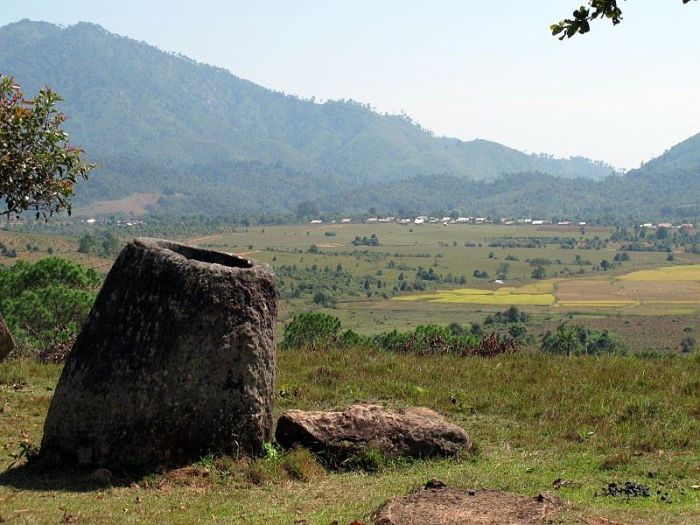 Valley of the Pitchers in Laos (15 pics)
