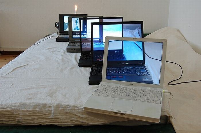 Acid Picdump (96 pics)