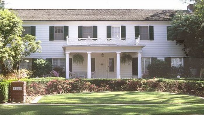 Houses Used in Movies (13 pics)