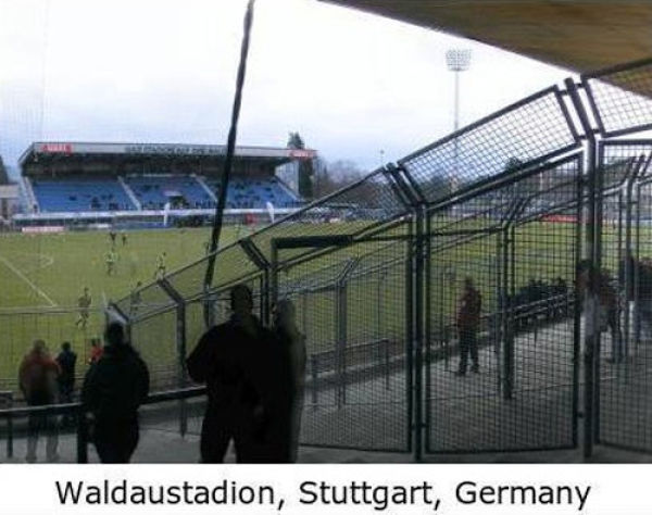 The Worst Stadium Places (16 pics)