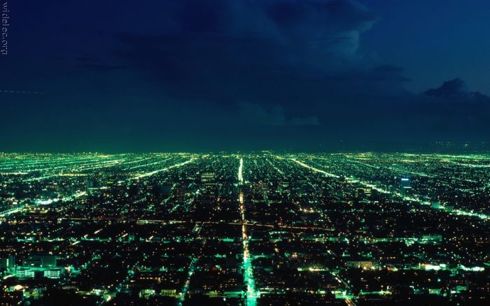 Cities at Night (100 pics)
