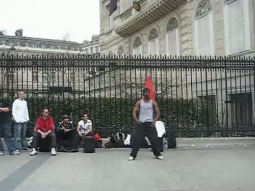 Amazing Street Dance in Paris