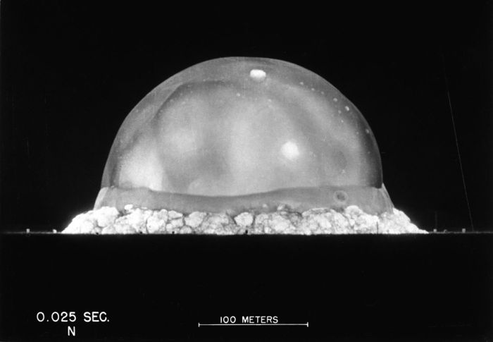 Nuclear Bomb Tests (36 pics)