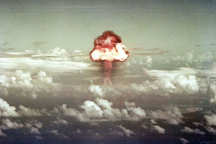 Nuclear Bomb Tests (36 pics)