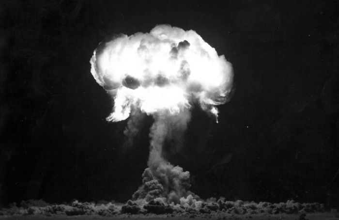Nuclear Bomb Tests (36 pics)