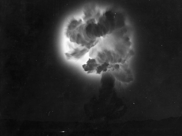 Nuclear Bomb Tests (36 pics)