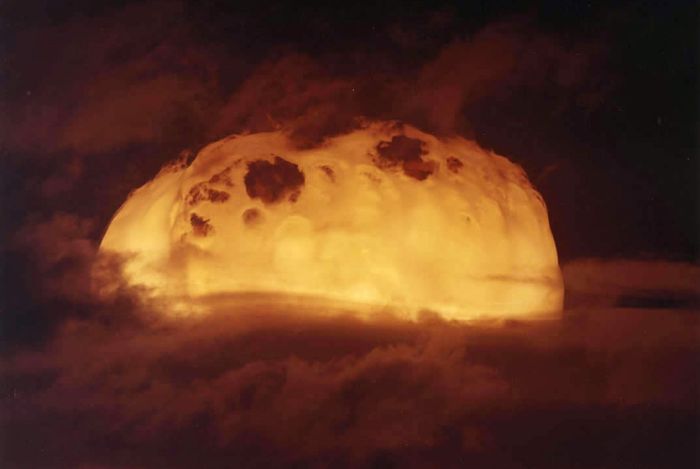 Nuclear Bomb Tests (36 pics)